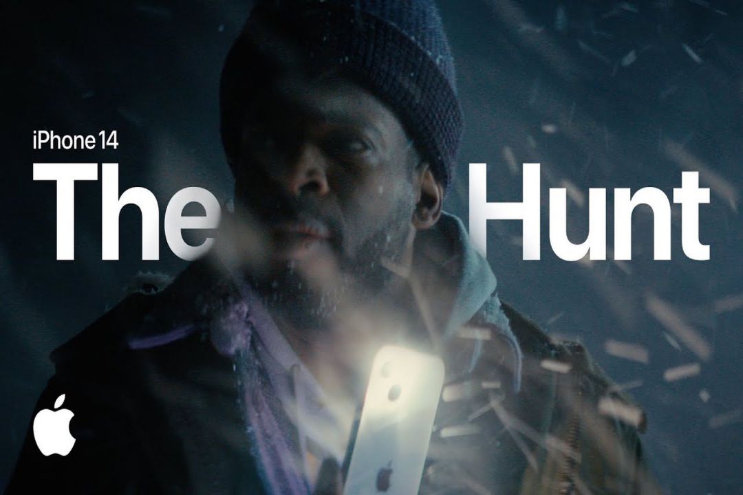 Apple Features Former National Hockey League Stars P.K. Subban and Joe Thornton in Its Ad for the iPhone 14_